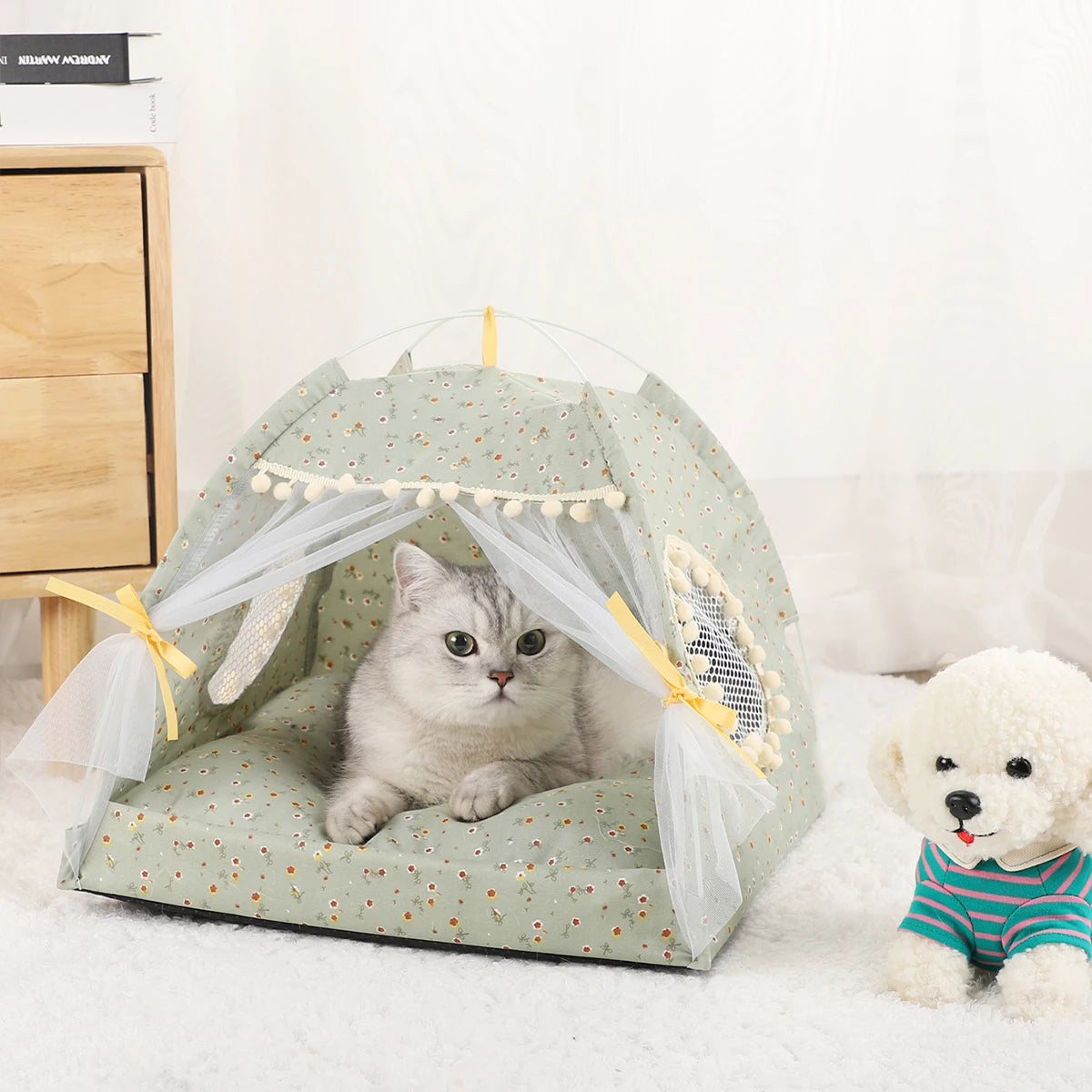 Cozy Cat Tent Bed