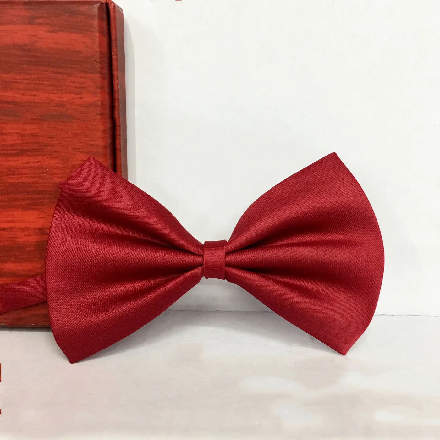 Adjustable Pet Bow Tie Collar